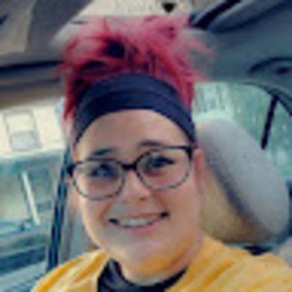 Meet your Posher, Kaitlyn - Picture 1 of 1